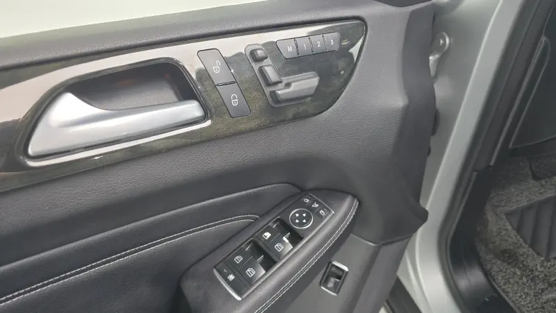 Mercedes-Benz M-class