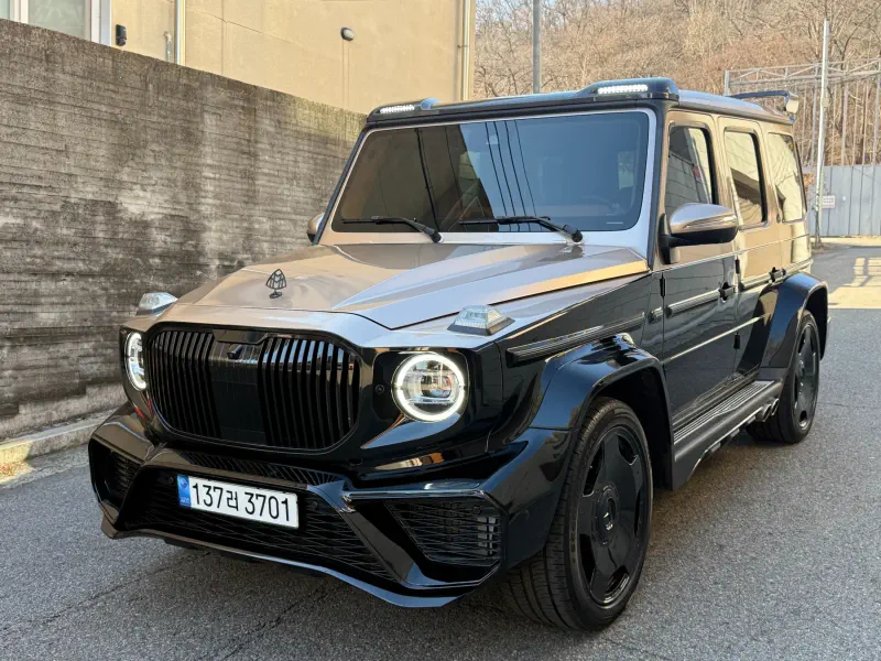 Mercedes-Benz G-Class