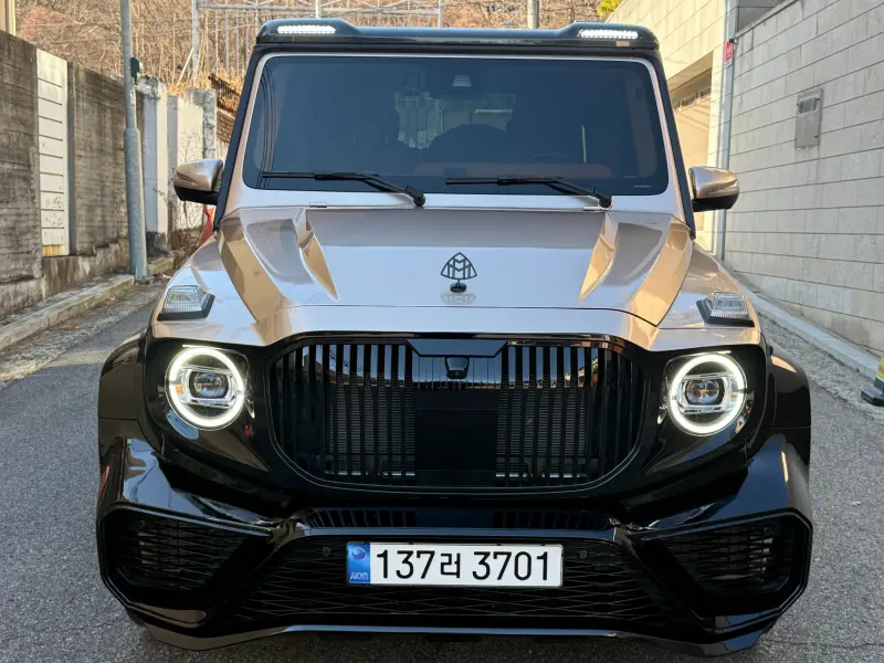 Mercedes-Benz G-Class