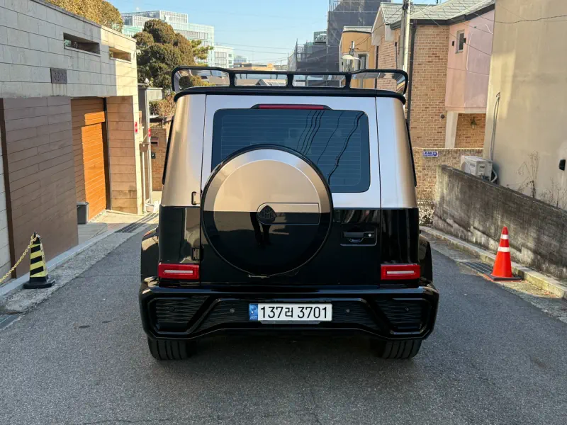 Mercedes-Benz G-Class