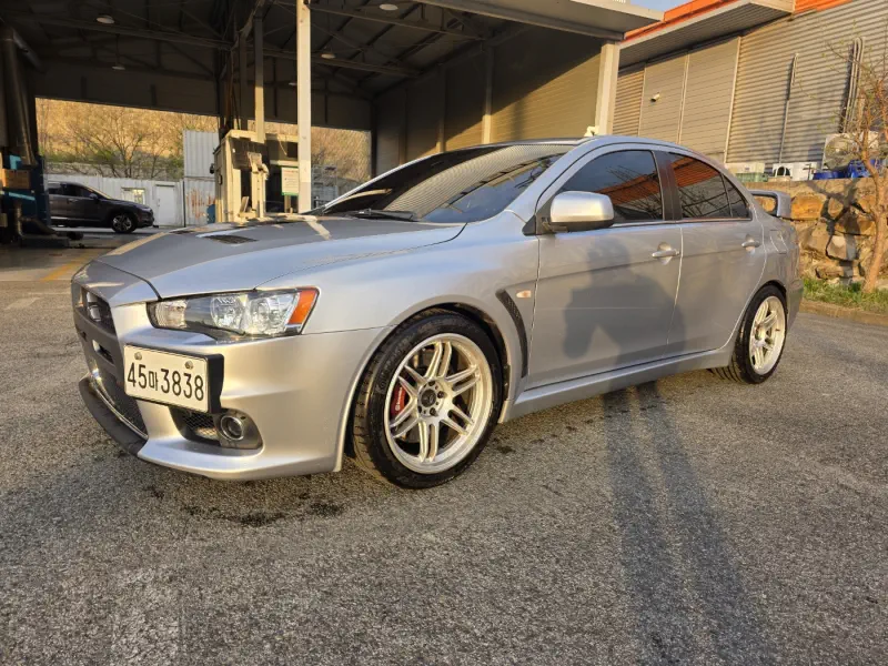 Mitsubishi Lancer Evolution