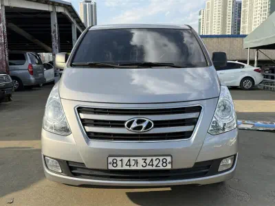 Hyundai Grand Starex