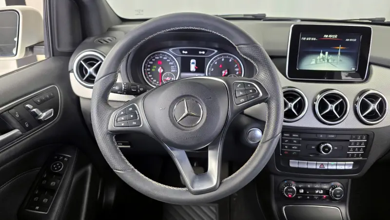 Mercedes-Benz B-Class