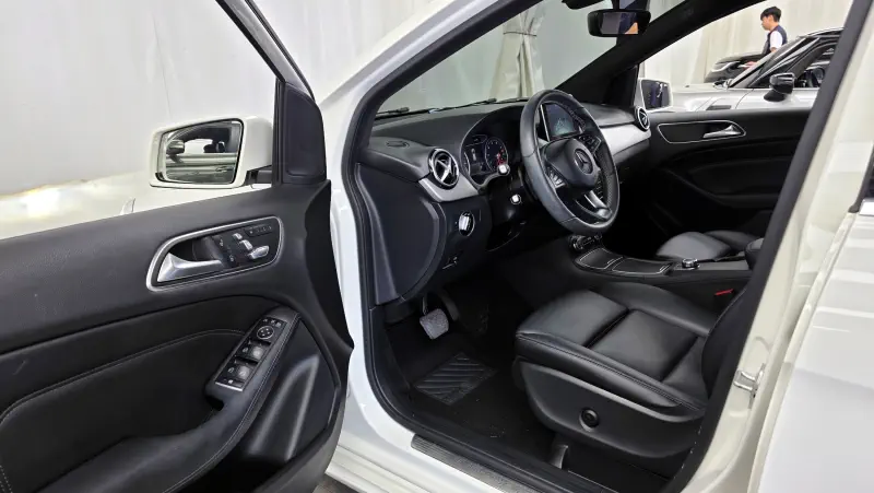 Mercedes-Benz B-Class