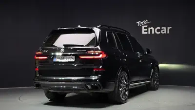 BMW X7