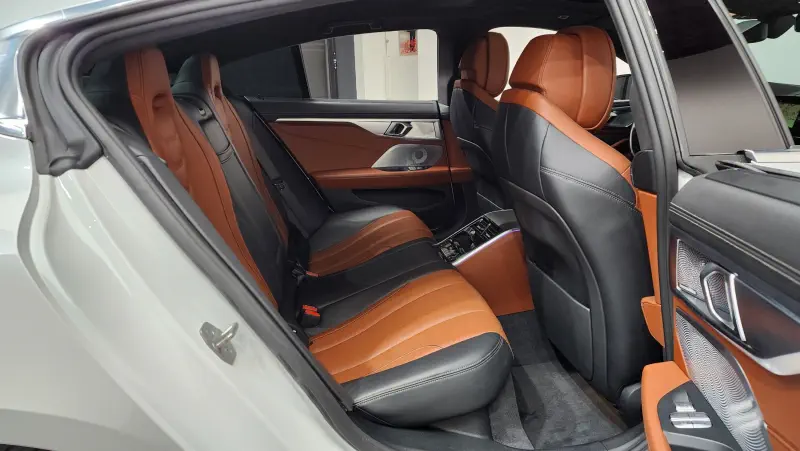 BMW 8-Series
