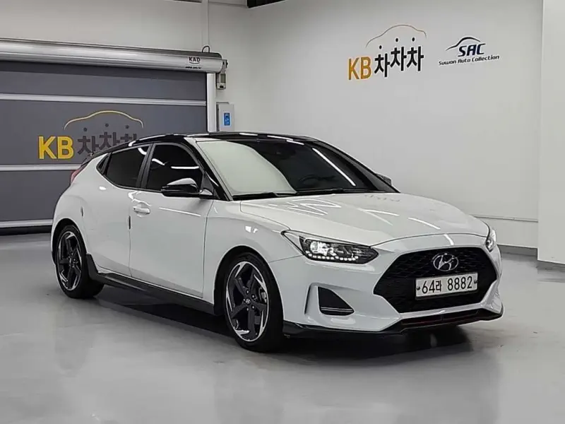 Hyundai Veloster