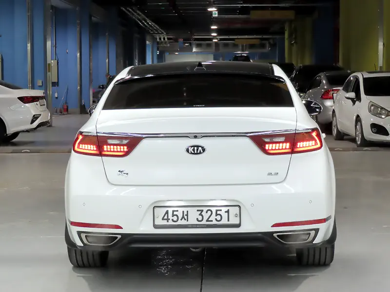 Kia K7
