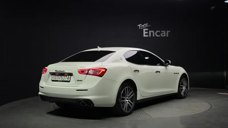 Maserati Ghibli