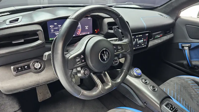 Maserati MC20