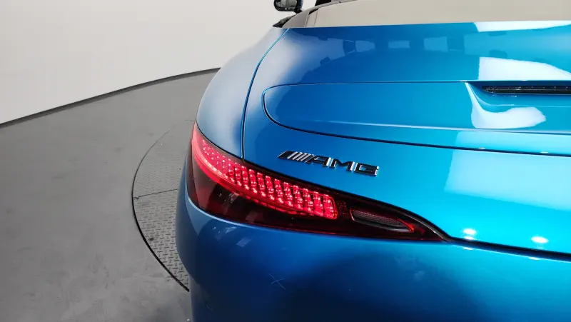 Mercedes-Benz SL-Class