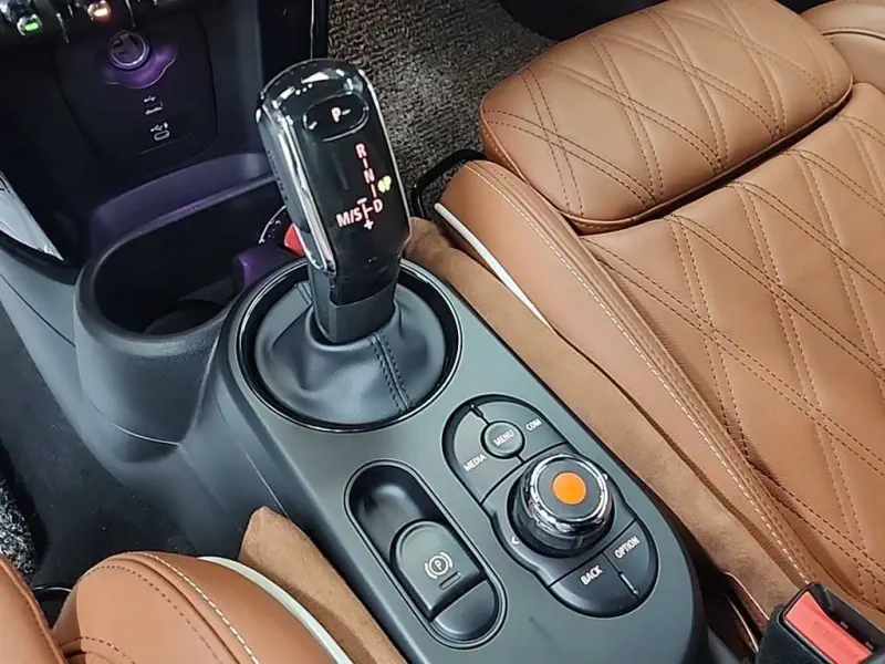 MINI Cabrio