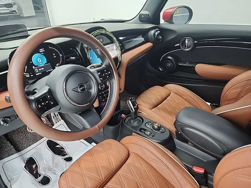 MINI Cabrio