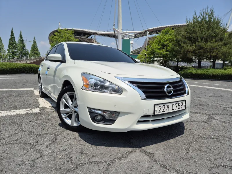 Nissan Altima