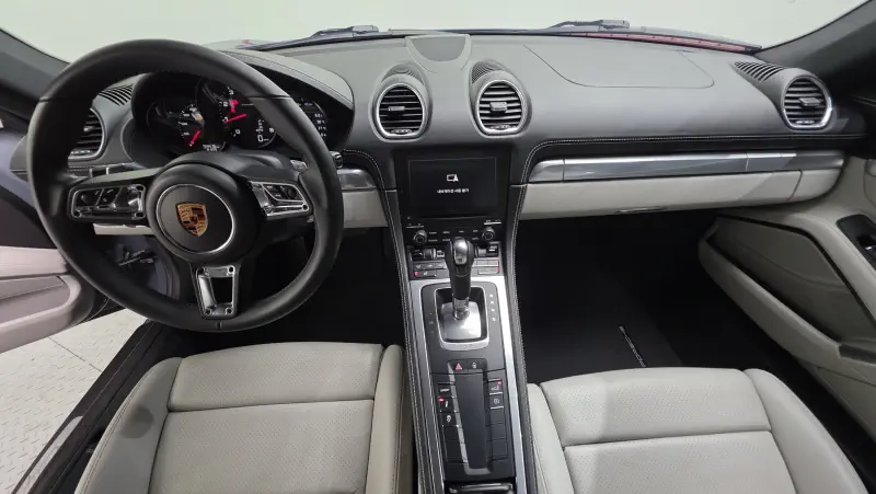 Porsche Cayman