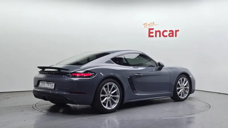 Porsche Cayman