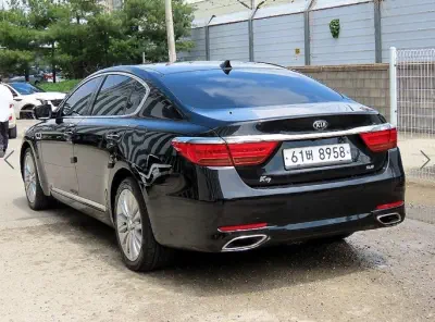 Kia K9