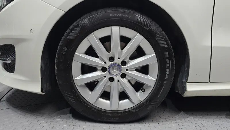 Mercedes-Benz B-Class