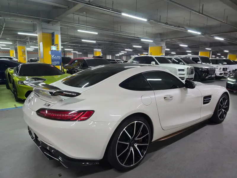 Mercedes-Benz AMG GT