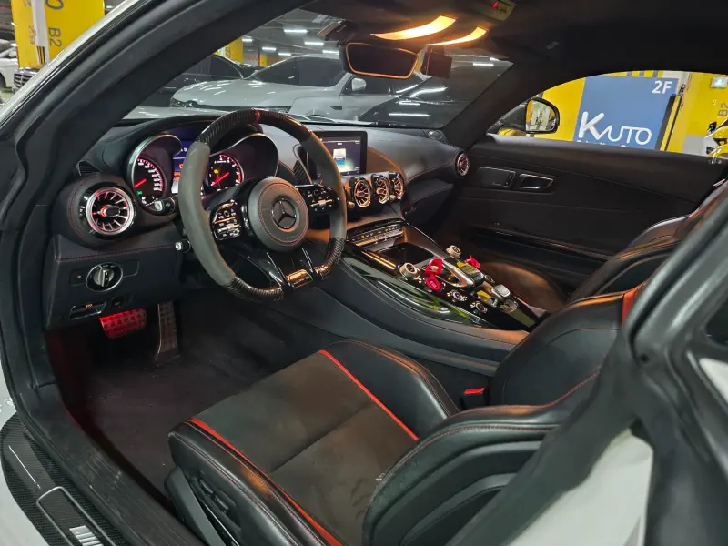 Mercedes-Benz AMG GT