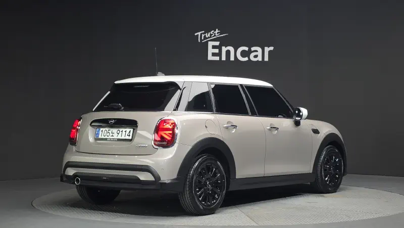 MINI Hatch