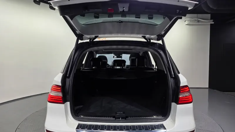 Mercedes-Benz M-class