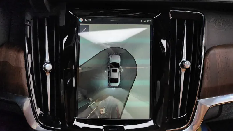 Volvo S90