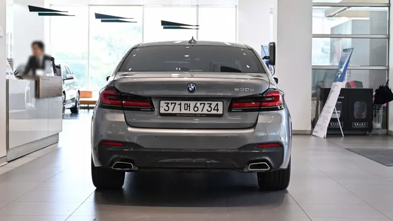 BMW 5-Series