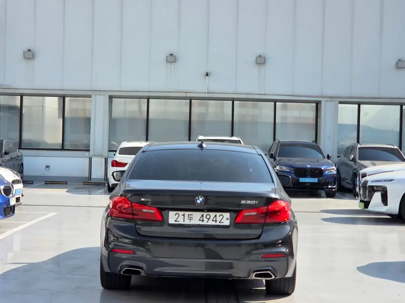 BMW 5-Series