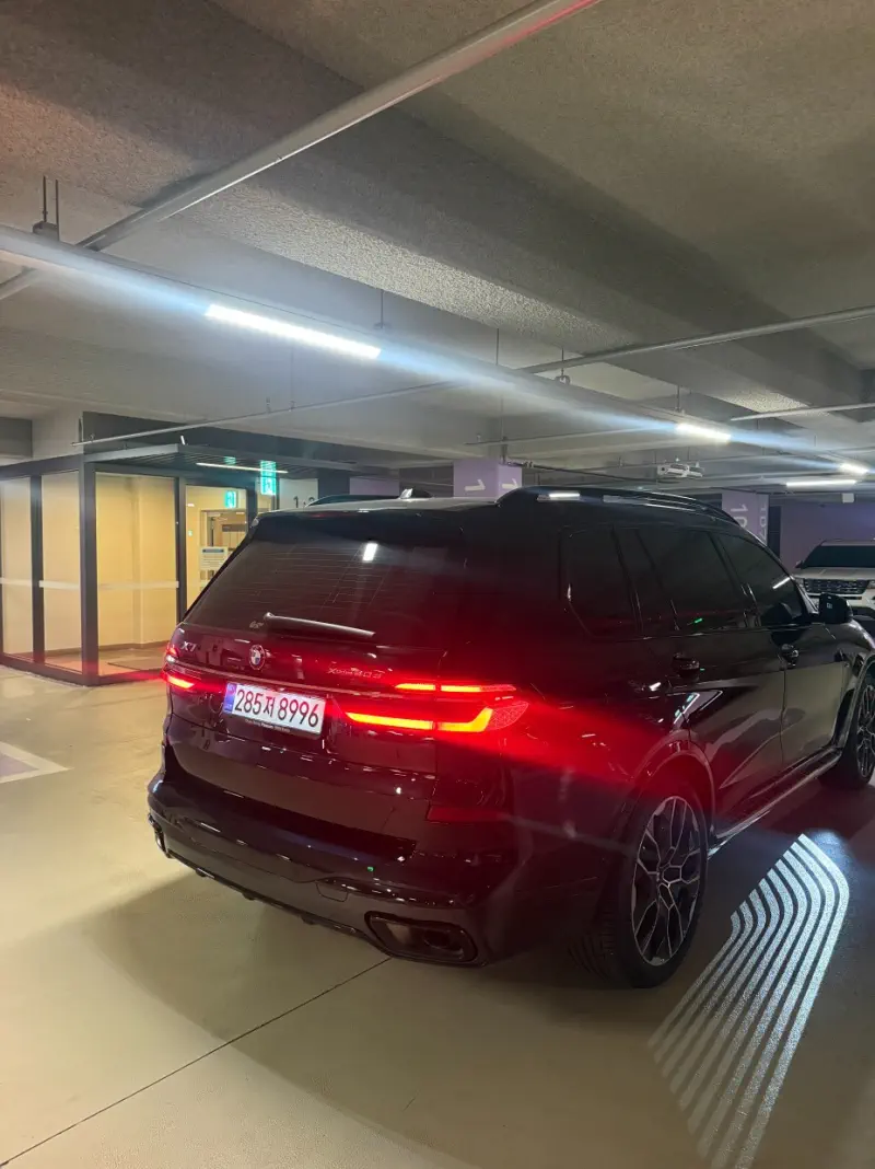 BMW X7