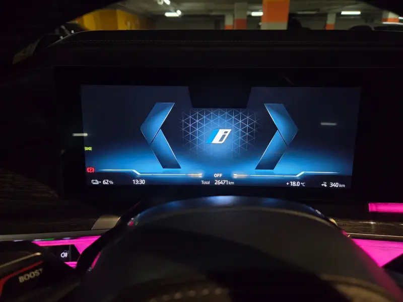 BMW i7