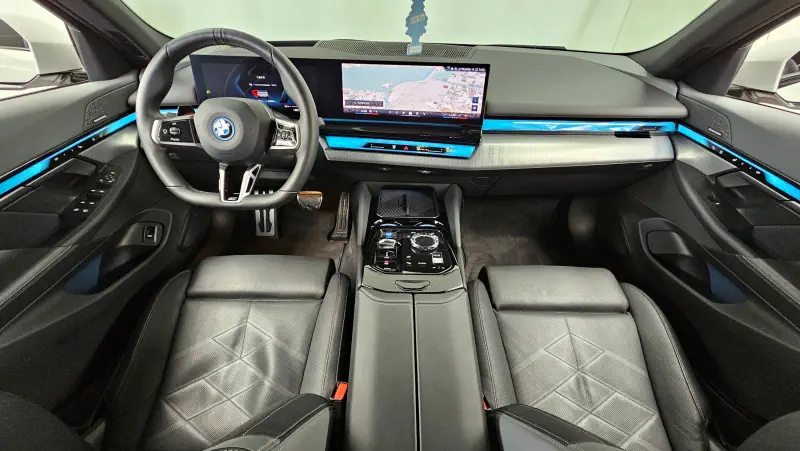 BMW i5