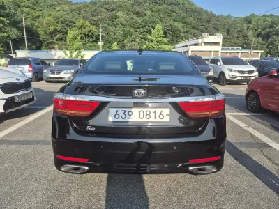 Kia K9