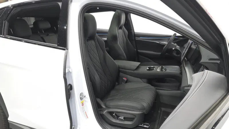 BYD Sealion 7