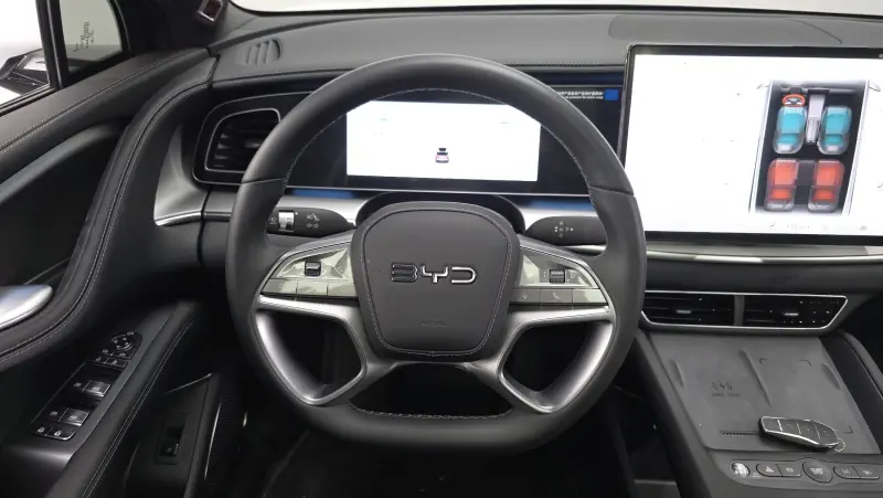 BYD Sealion 7