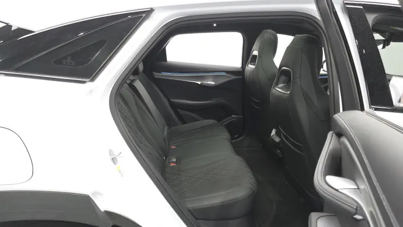 BYD Sealion 7