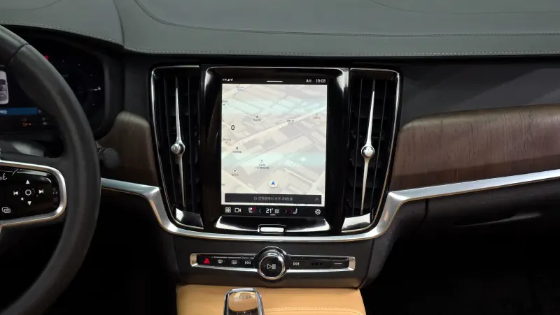 Volvo S90