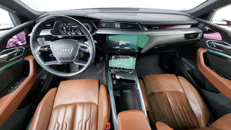Audi e-tron