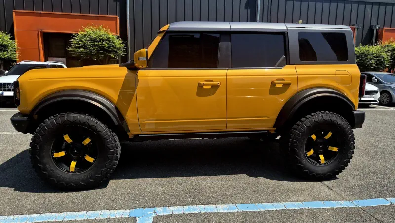 Ford Bronco