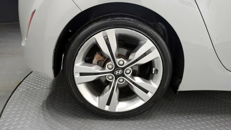 Hyundai Veloster