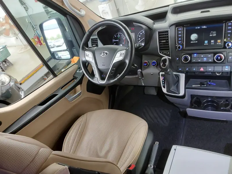 Hyundai H1