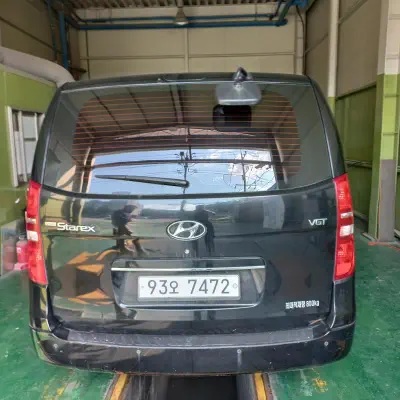 Hyundai Grand Starex