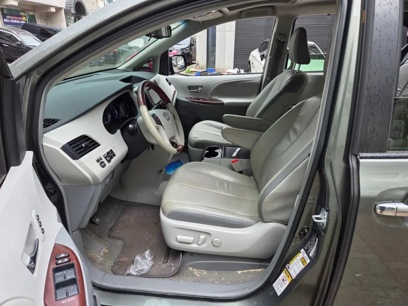 Toyota Sienna
