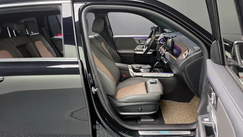 Mercedes-Benz EQB