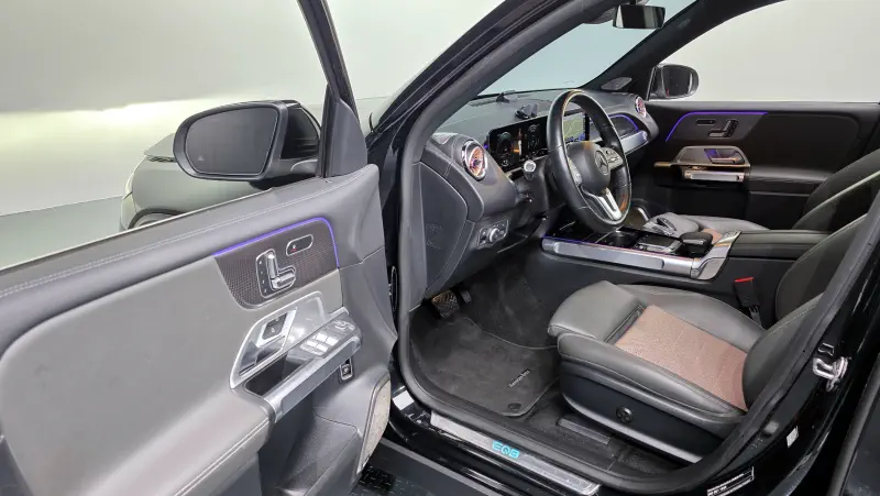 Mercedes-Benz EQB
