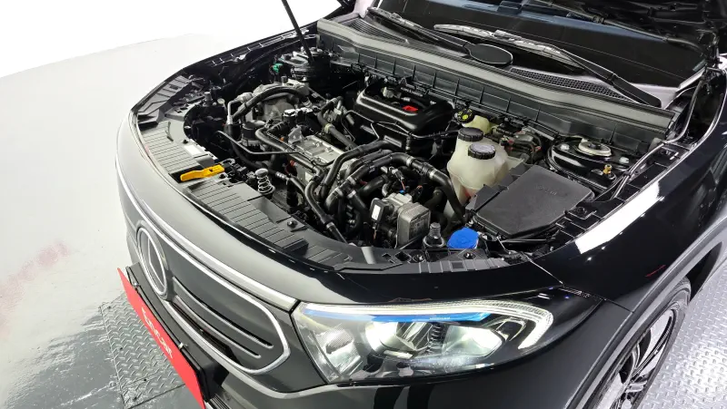 Mercedes-Benz EQB