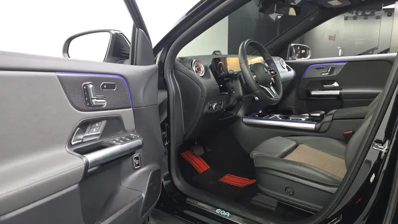 Mercedes-Benz EQA