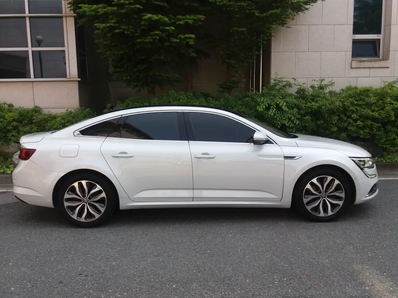 Renault Samsung SM6