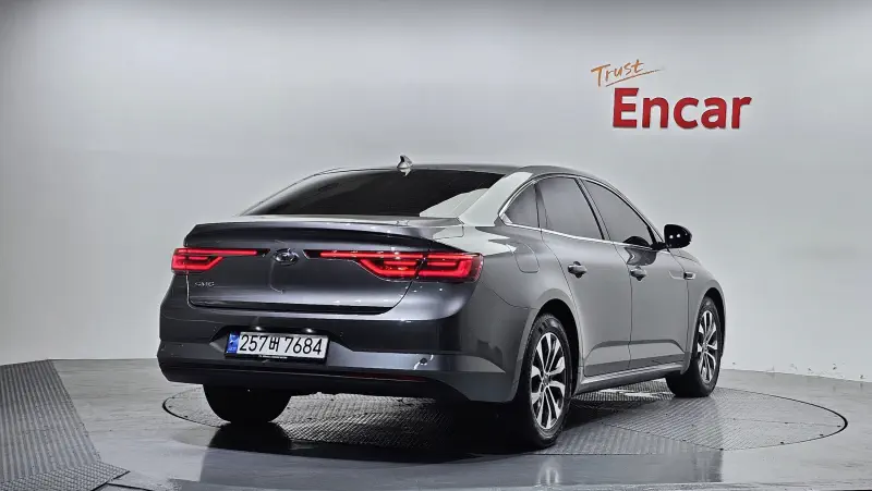 Renault Samsung SM6
