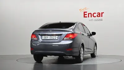 Hyundai Accent